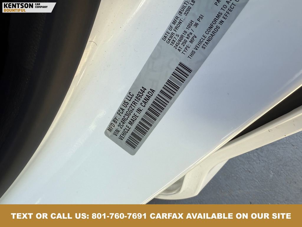 Used 2026 Chrysler Pacifica Limited image 37