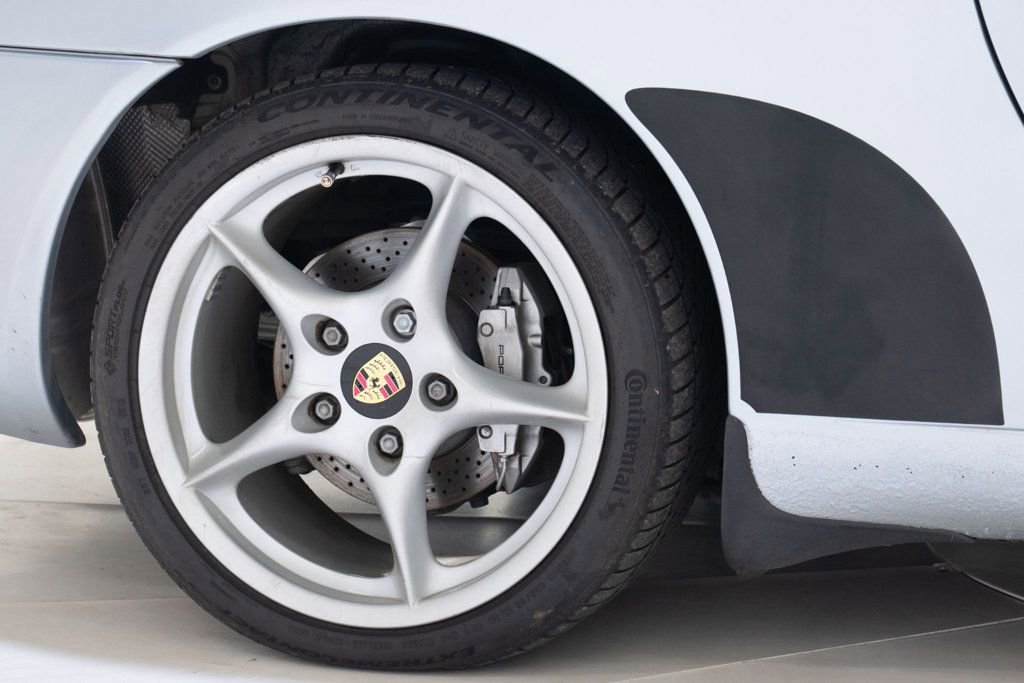 Used 2003 Porsche 911 Carrera 4 image 28