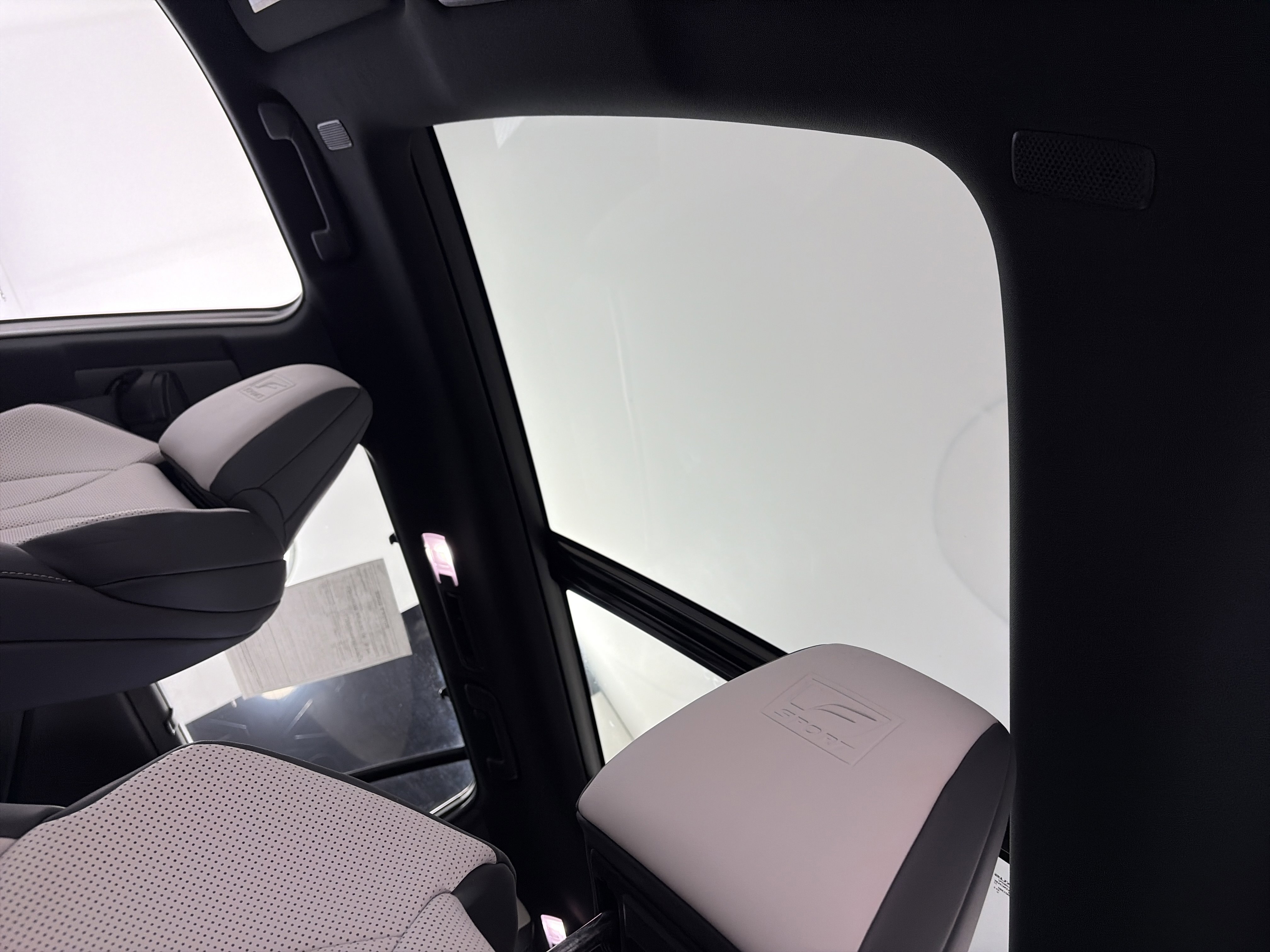 Used 2025 Lexus TX 350 AWD w/ Technology Package image 21