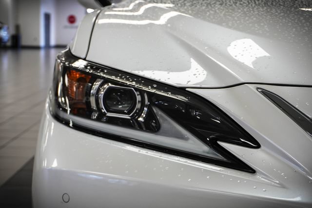 Certified 2025 Lexus ES 350 w/ Premium Package FWD image 29