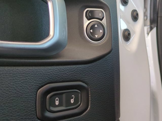 Used 2018 Jeep Wrangler Unlimited Rubicon AWD/4WD image 26