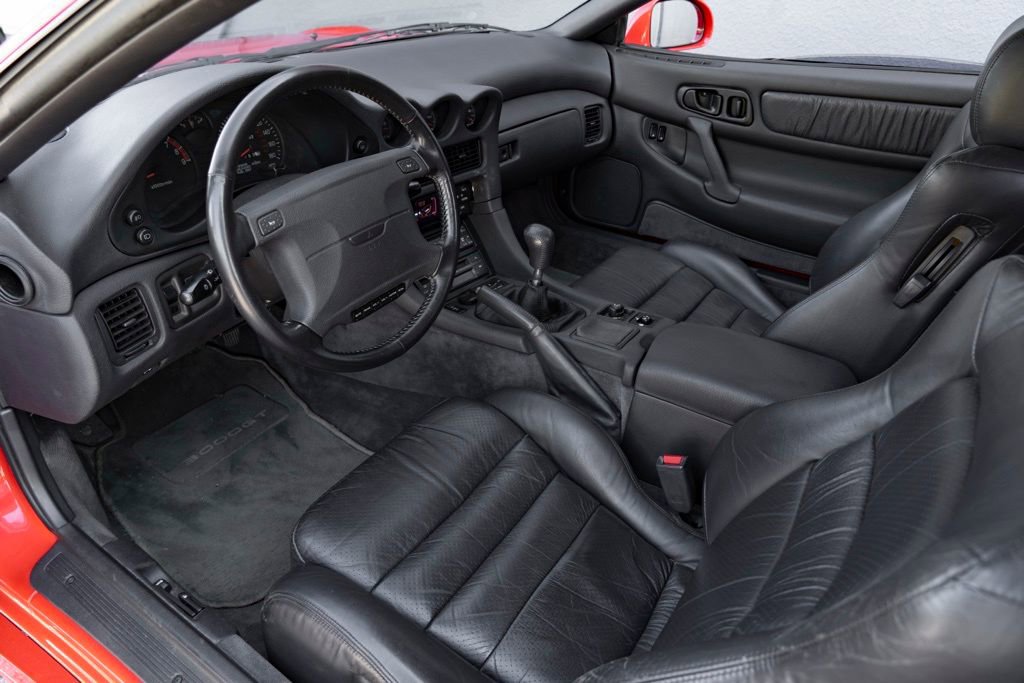 Used 1992 Mitsubishi 3000GT VR-4 AWD/4WD image 2