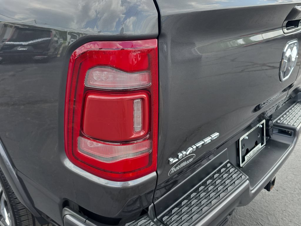 Used 2024 RAM 1500 Limited AWD/4WD image 36