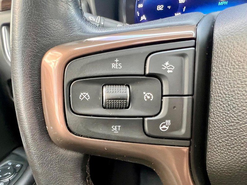 Used 2022 Chevrolet Tahoe High Country w/ Premium Package 2 AWD/4WD image 18