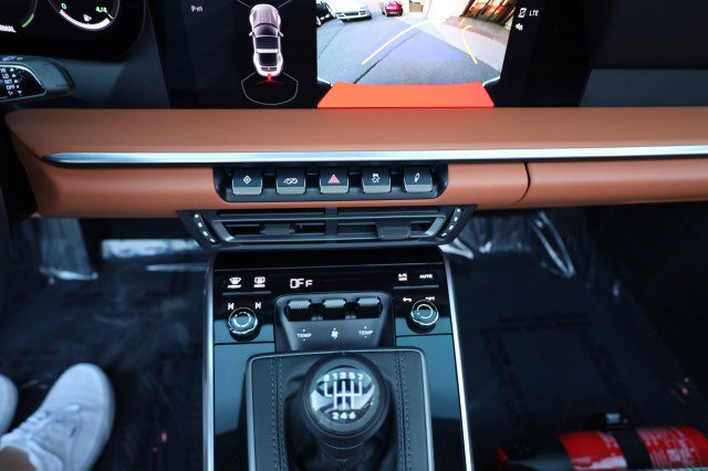 Used 2024 Porsche 911 Targa 4S image 39