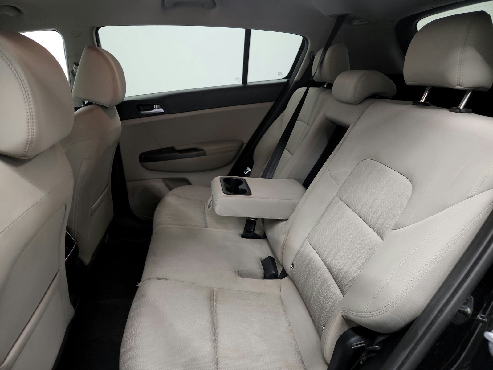 Used 2020 Kia Sportage LX FWD image 22