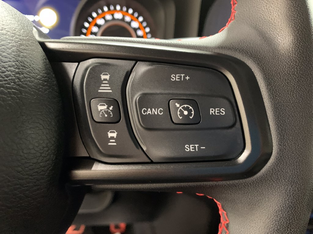 Used 2024 Jeep Wrangler Unlimited Rubicon AWD/4WD image 23