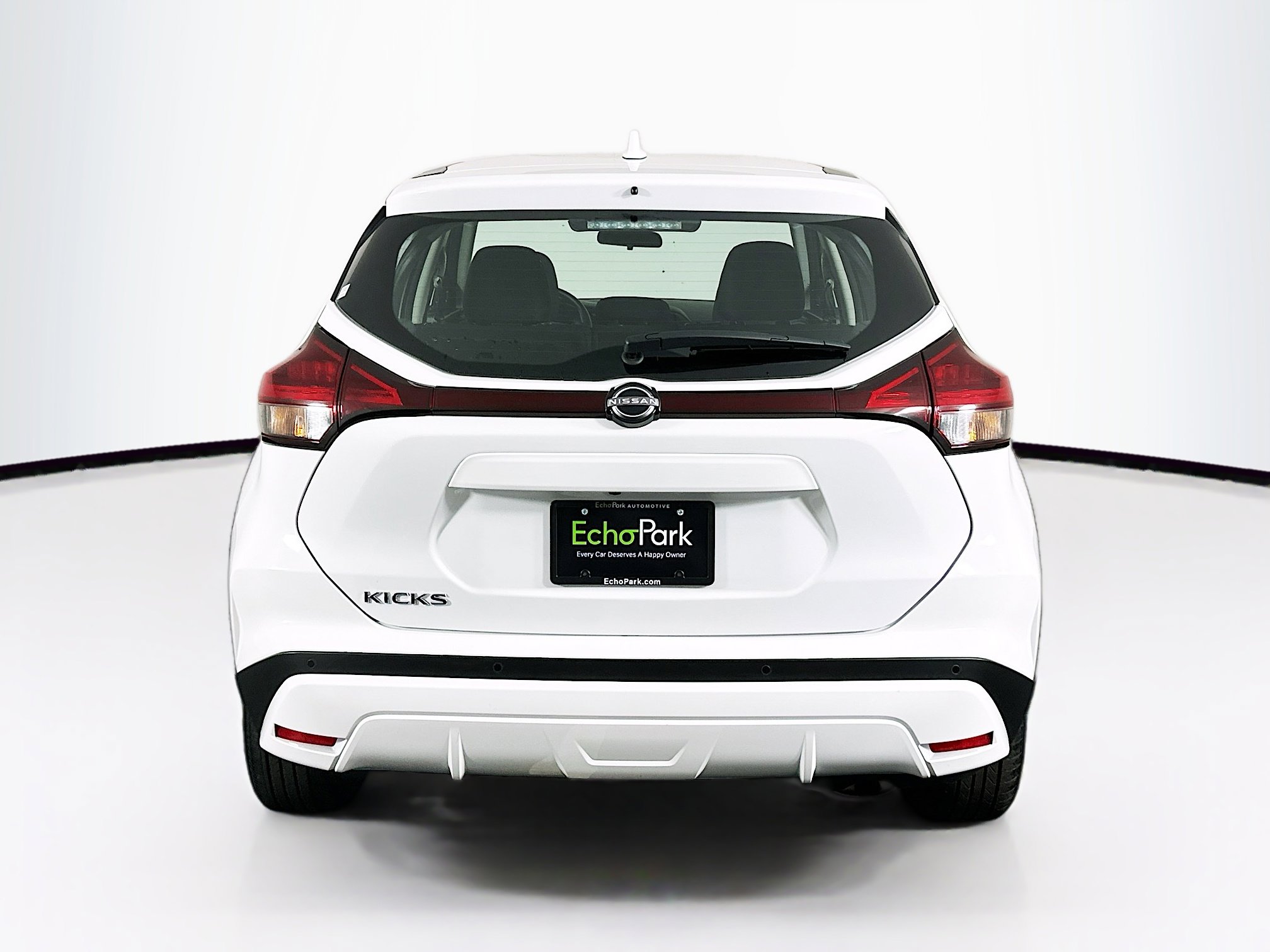 Used 2024 Nissan Kicks S image 7