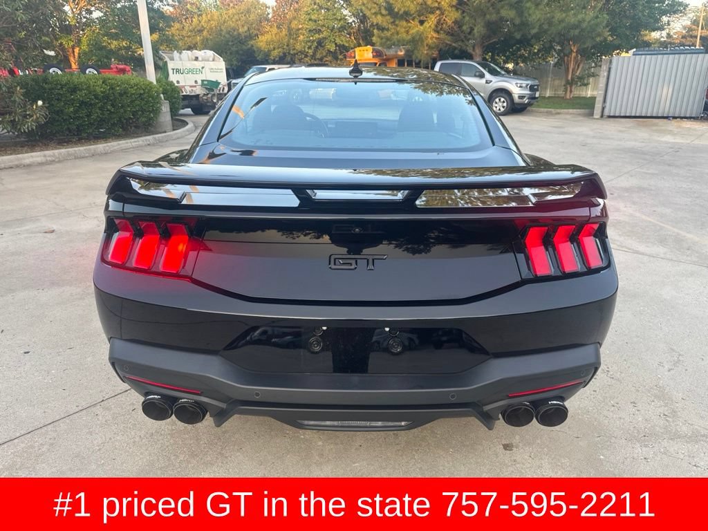 Used 2024 Ford Mustang GT w/ GT Performance Package RWD image 6