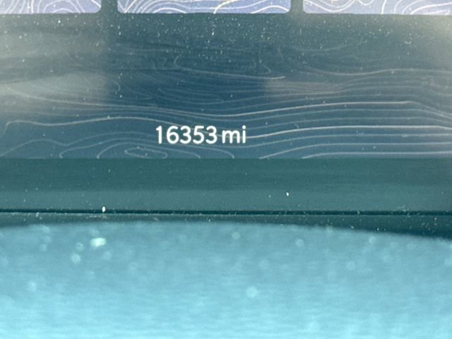 Used 2024 Jeep Grand Cherokee L Altitude AWD/4WD image 28