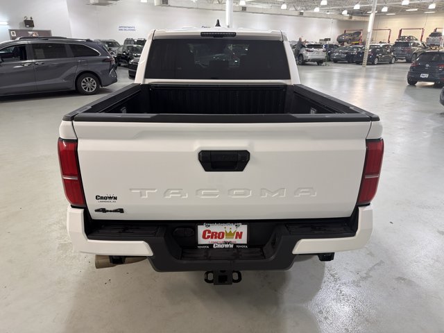 Used 2025 Toyota Tacoma TRD Off-Road AWD/4WD image 8