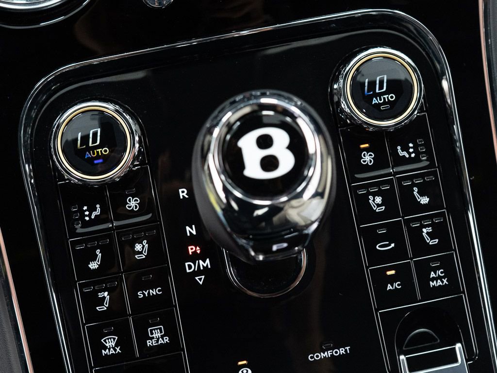 Used 2023 Bentley Continental GT Azure image 38