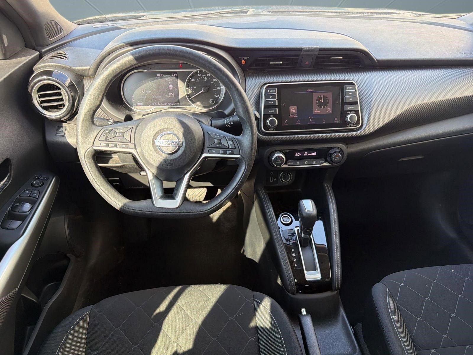 Used 2018 Nissan Kicks SV image 27