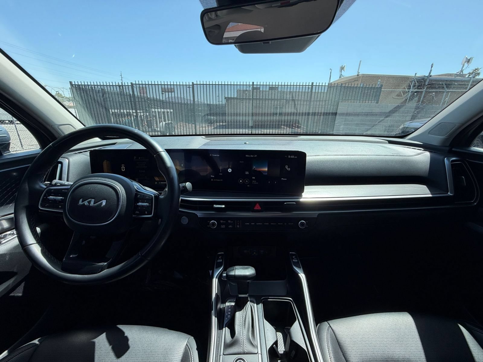 Used 2024 Kia Sorento S FWD image 36