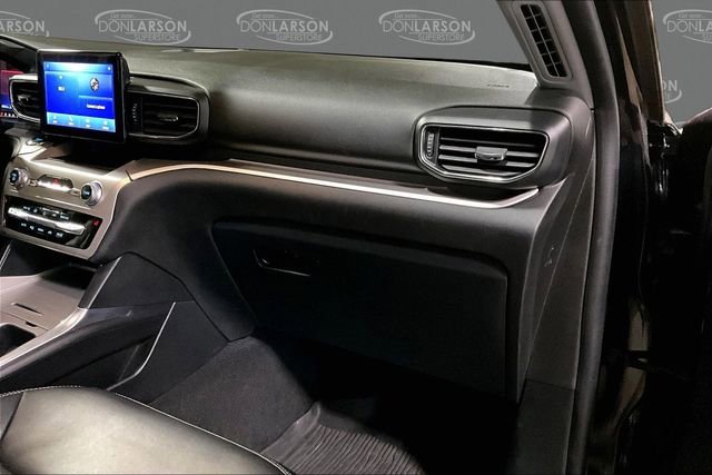 Used 2022 Ford Explorer XLT w/ Equipment Group 202A image 31
