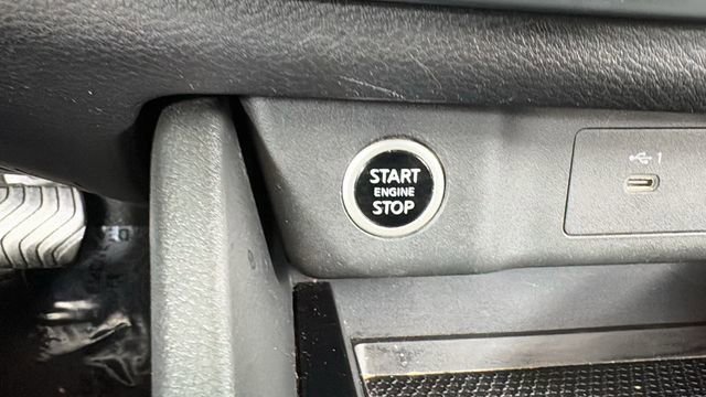 Certified 2023 Nissan Rogue S image 23