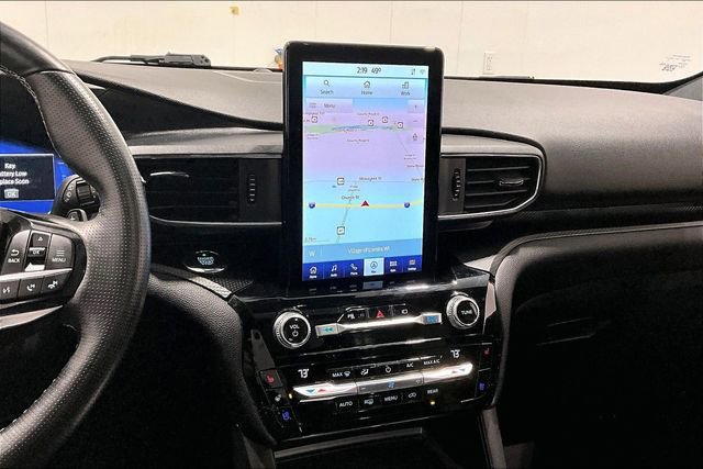 Used 2021 Ford Explorer ST w/ ST Street Pack image 9