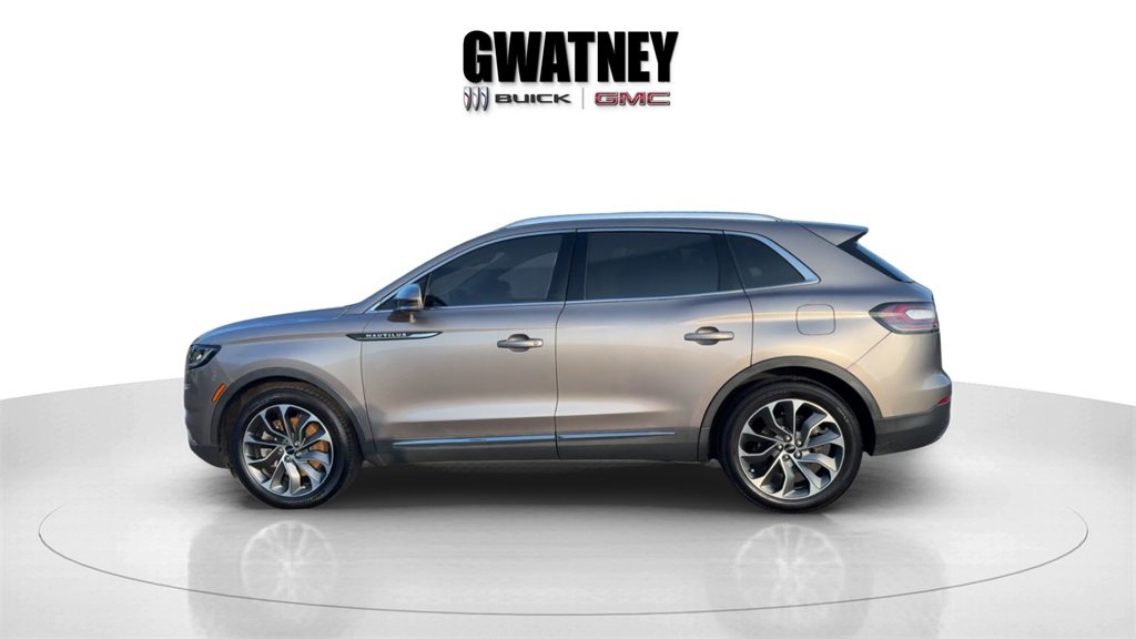 Used 2021 Lincoln Nautilus Reserve image 3