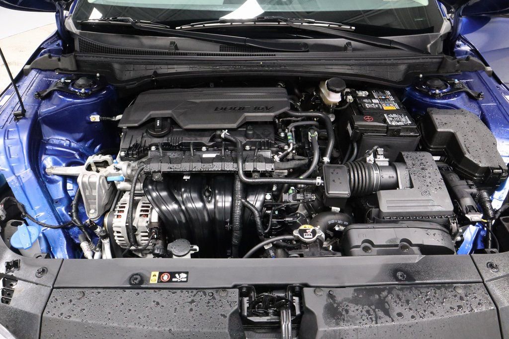 Used 2025 Kia K4 LXS image 12