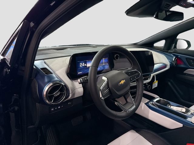 New 2026 Chevrolet Equinox EV LT AWD/4WD image 10