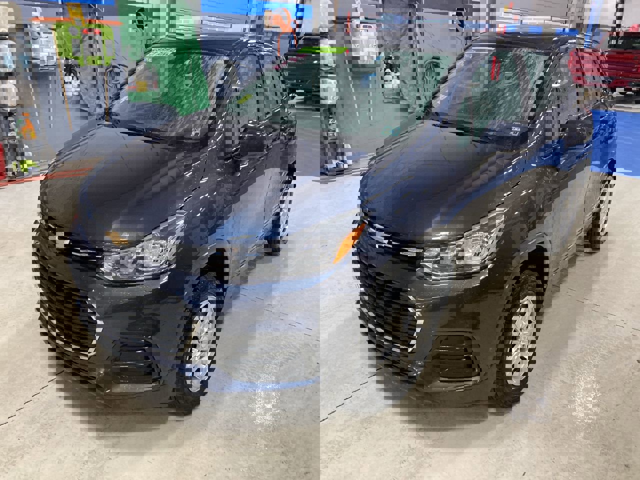 Used 2018 Chevrolet Trax LS AWD/4WD video 3