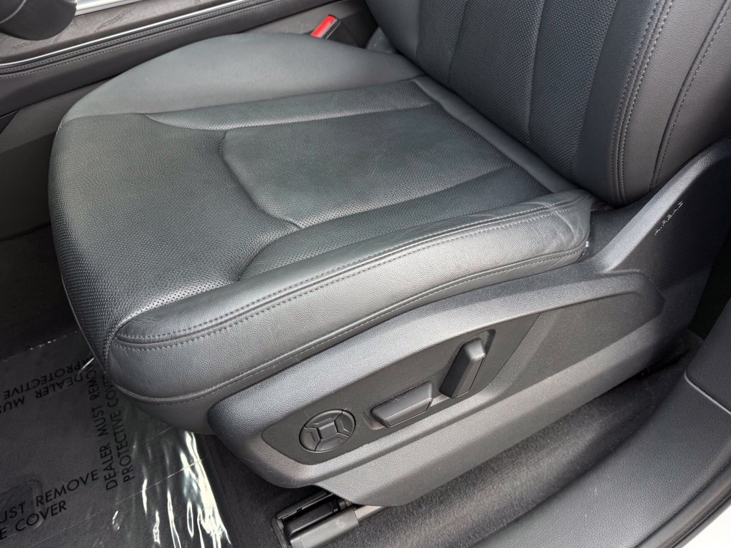 Used 2023 Audi Q7 2.0T Premium Plus AWD/4WD image 16
