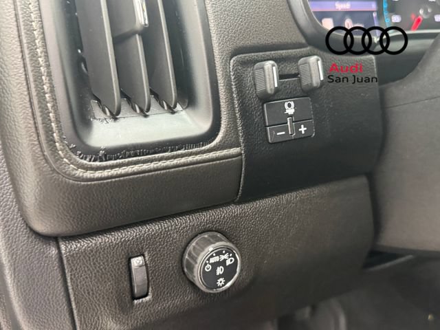 Used 2019 GMC Canyon Denali RWD image 33