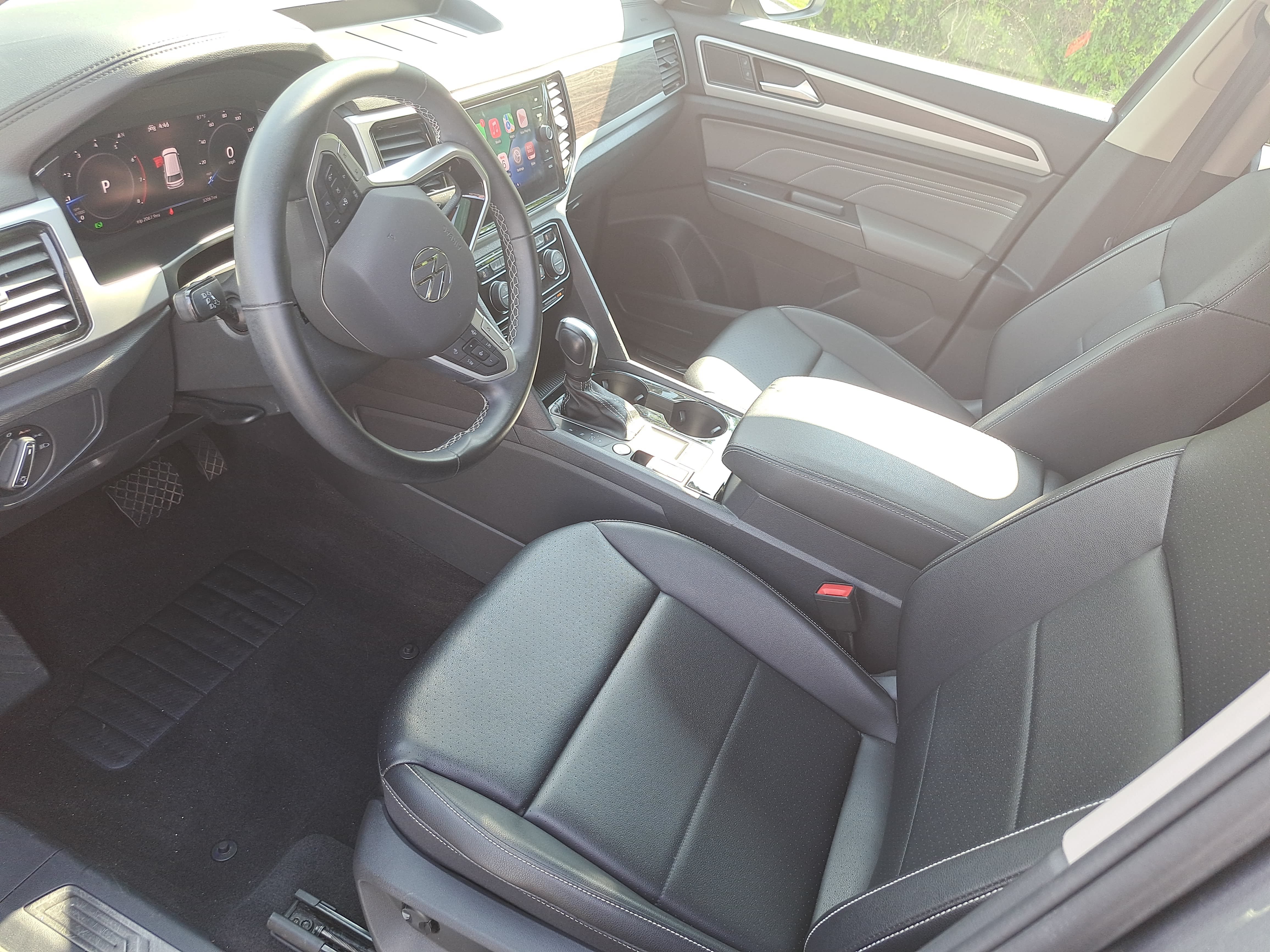 Certified 2023 Volkswagen Atlas SE w/ Panoramic Sunroof Package FWD image 17