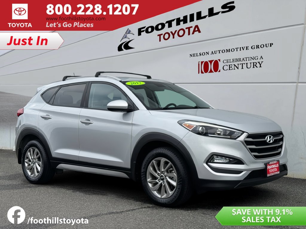Used 2017 Hyundai Tucson SE w/ SE Popular Package 02 AWD/4WD image 1