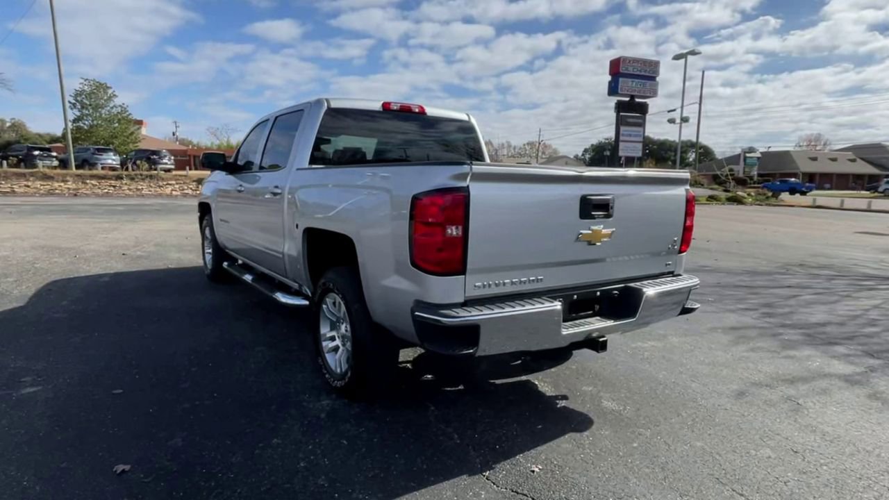 Used 2018 Chevrolet Silverado 1500 LT w/ All Star Edition RWD image 7