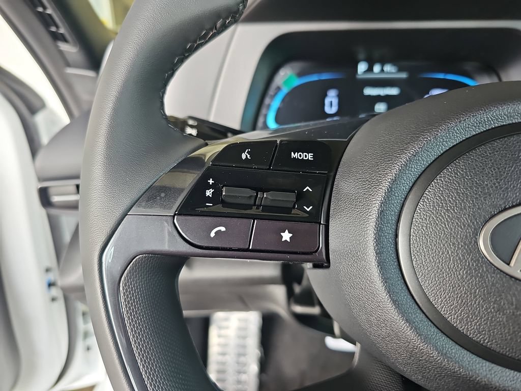 New 2026 Hyundai Elantra SEL Sport Premium FWD image 18