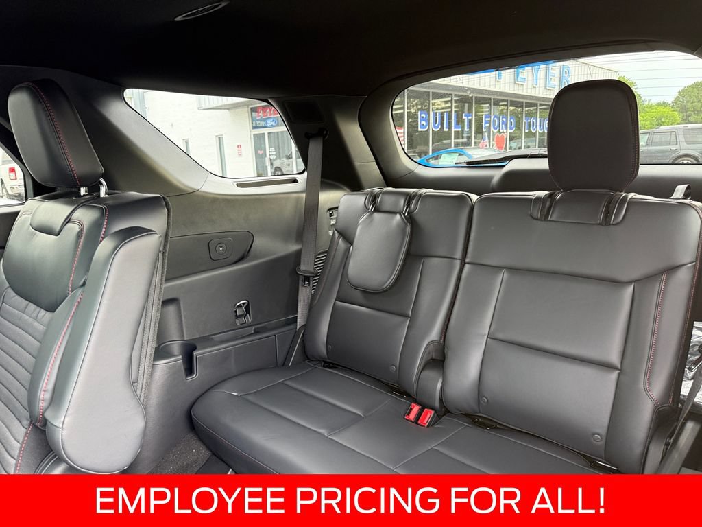 New 2026 Ford Explorer ST-Line w/ ST-Line Street Pack AWD/4WD image 20
