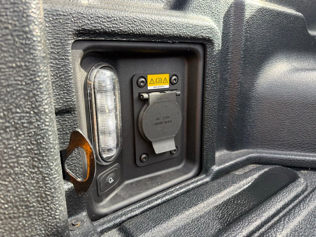 Used 2023 Ford Maverick XLT w/ Equipment Group 300A Standard image 30