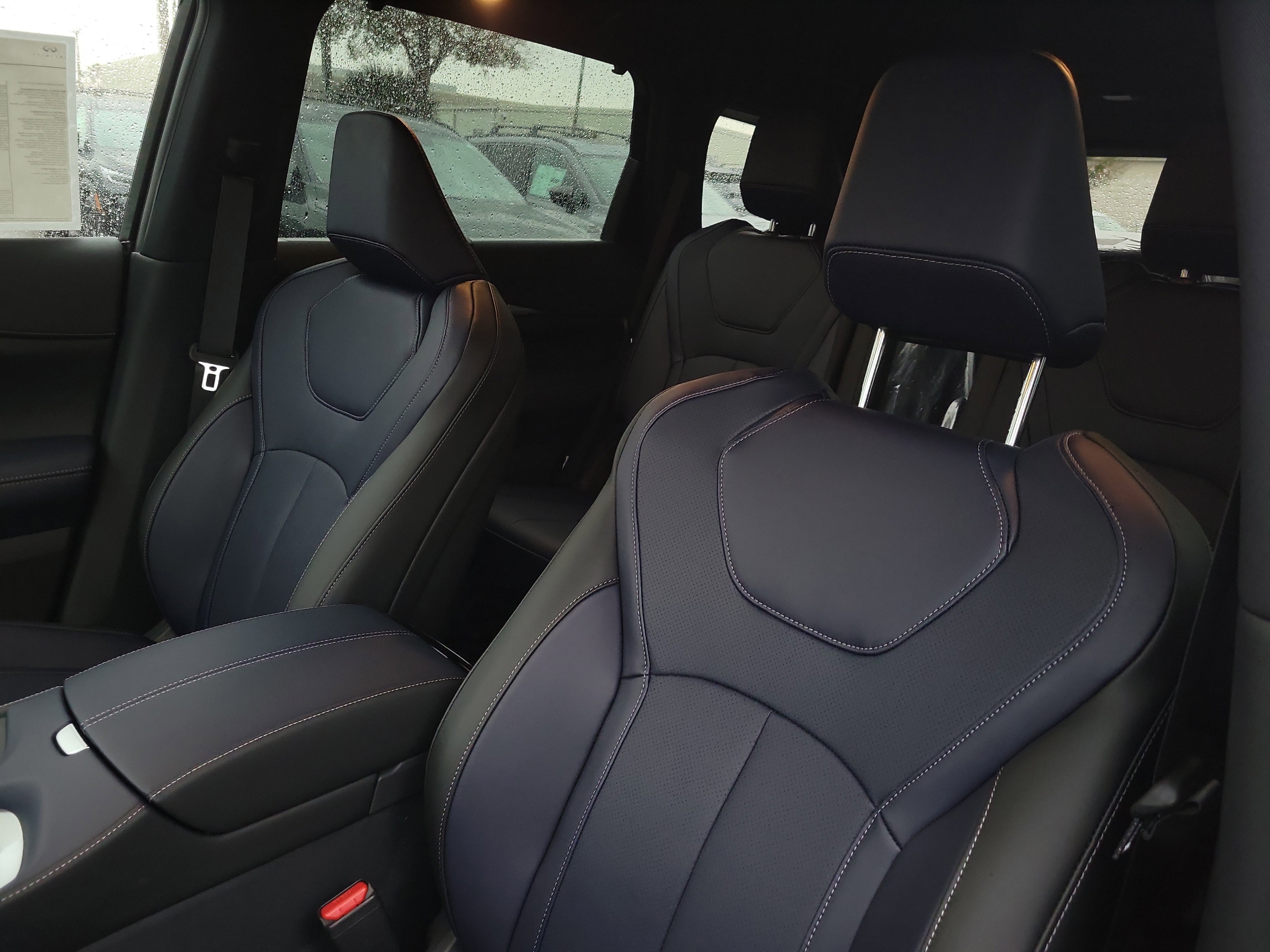 New 2026 INFINITI QX60 Sport w/ Dark Cargo Package image 22