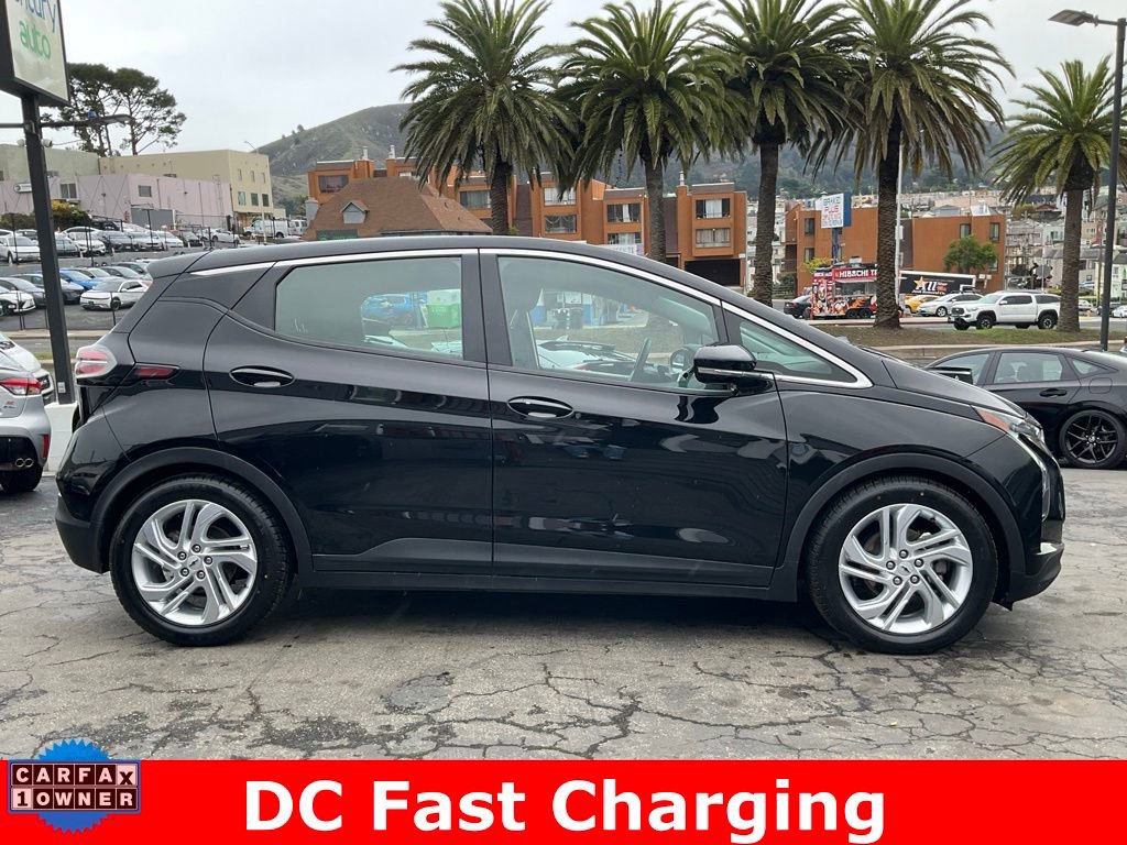 Used 2022 Chevrolet Bolt LT image 3