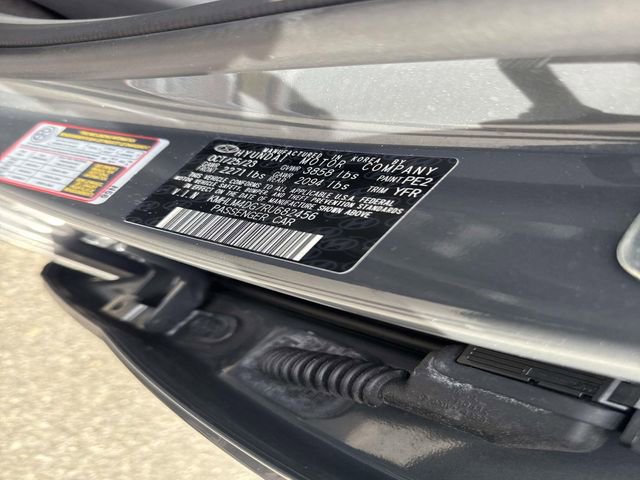 Used 2024 Hyundai Elantra SEL image 18