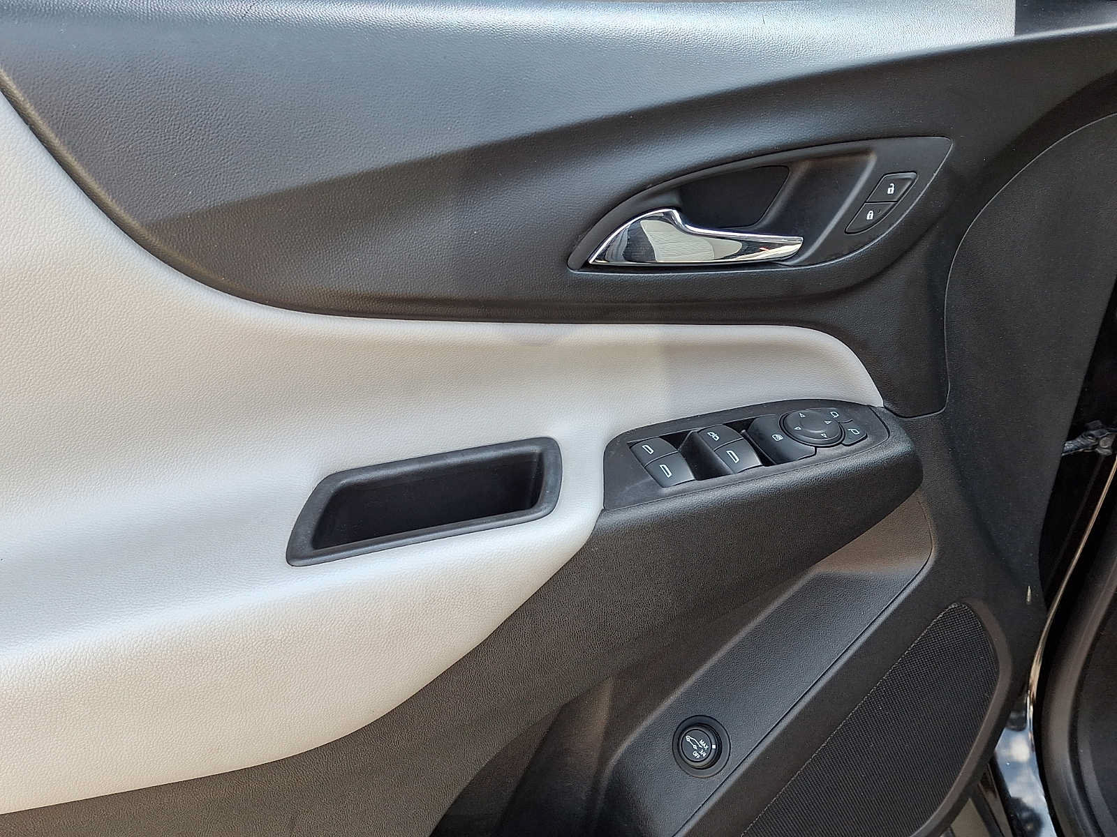 Certified 2019 Chevrolet Equinox LT AWD/4WD image 12