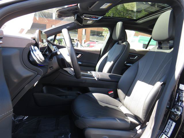 Used 2023 Mercedes-Benz EQE 350+ 4MATIC Sedan image 21