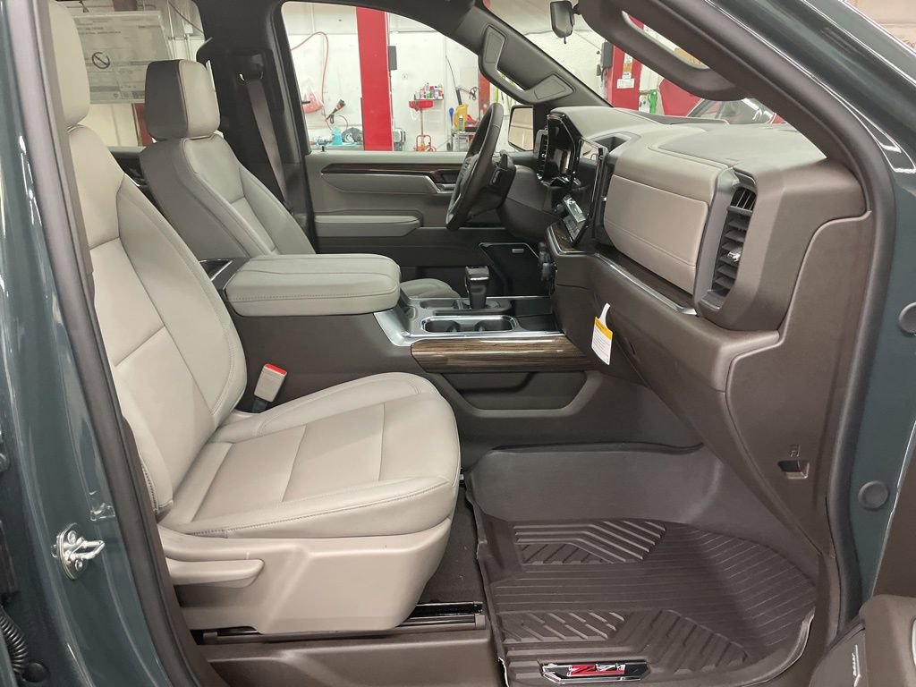 New 2026 Chevrolet Silverado 1500 LT Trail Boss w/ Safety Package image 38