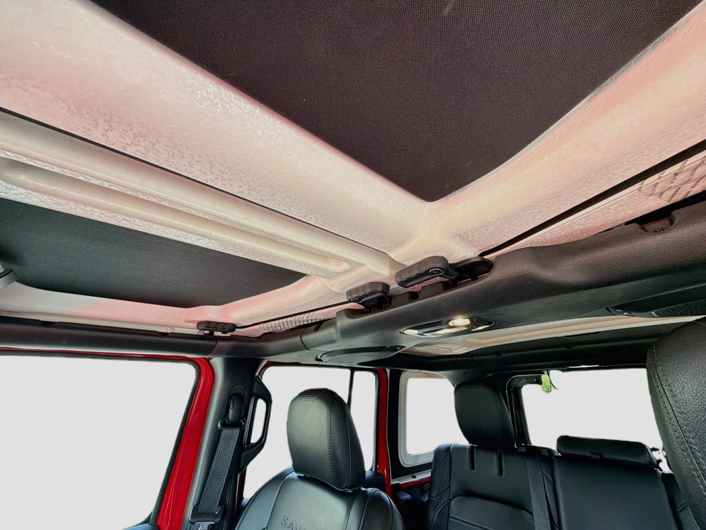 Used 2021 Jeep Wrangler Unlimited Sahara AWD/4WD image 23
