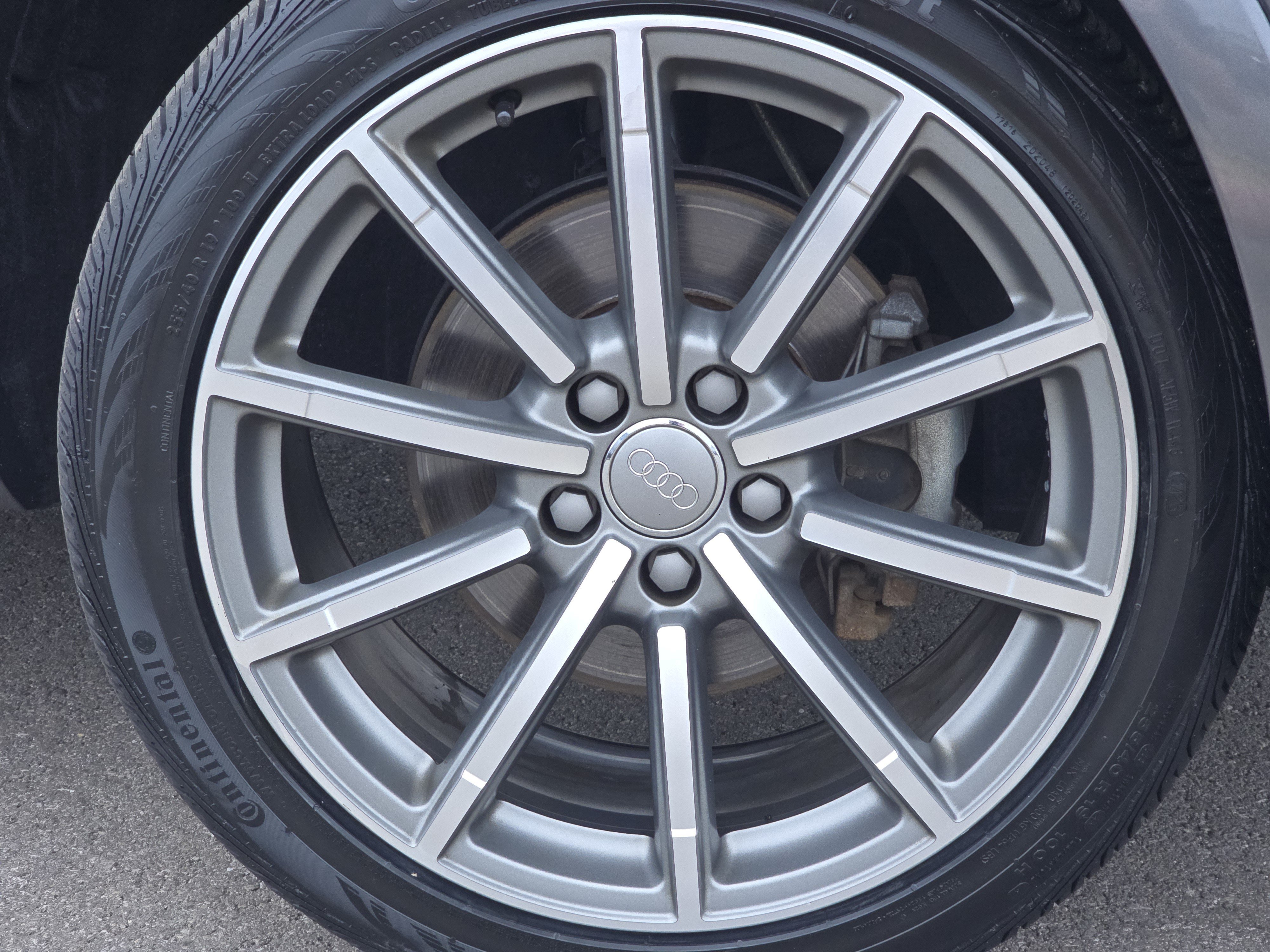 Used 2018 Audi Q3 2.0T Premium Plus w/ Premium Plus Package AWD/4WD image 14