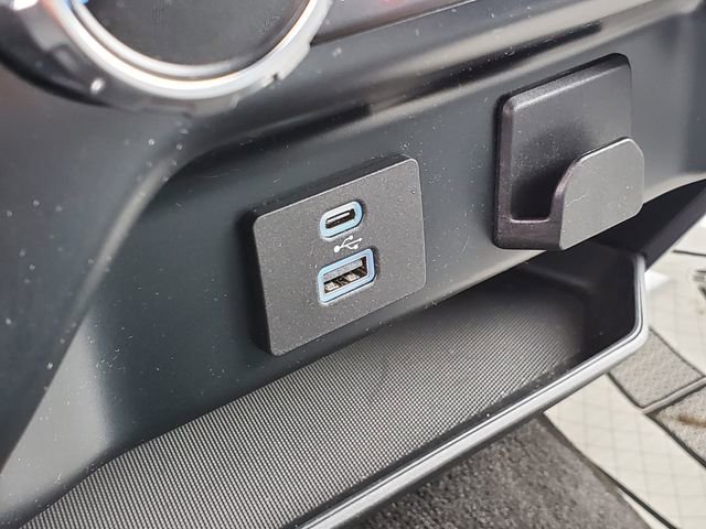 Used 2023 Ford F150 XLT w/ Equipment Group 302A High image 23