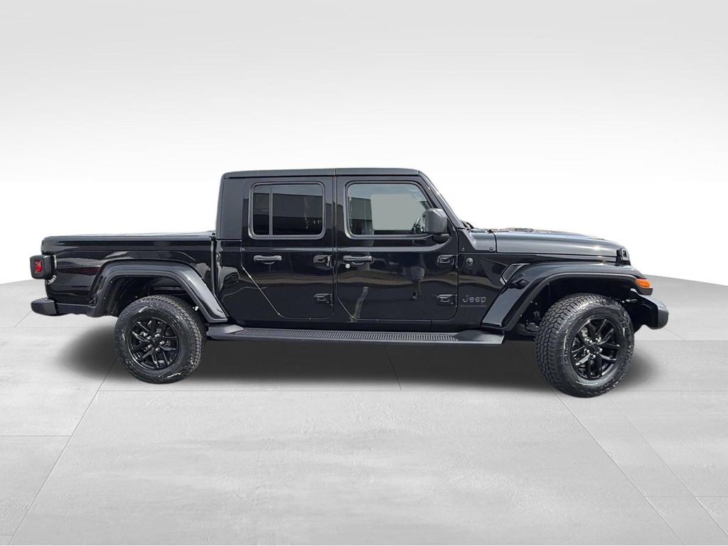 Used 2022 Jeep Gladiator Sport video 2