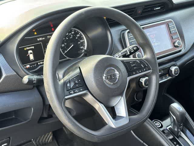 Used 2019 Nissan Kicks SV FWD image 21