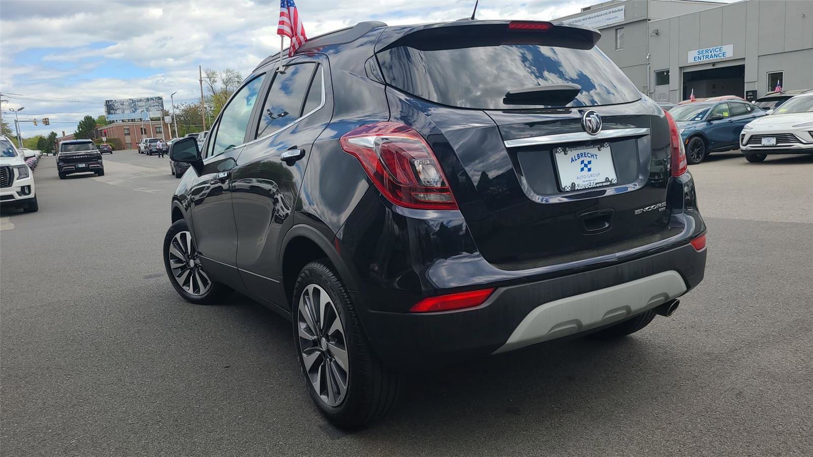 Used 2022 Buick Encore Preferred w/ Safety Package AWD/4WD image 6