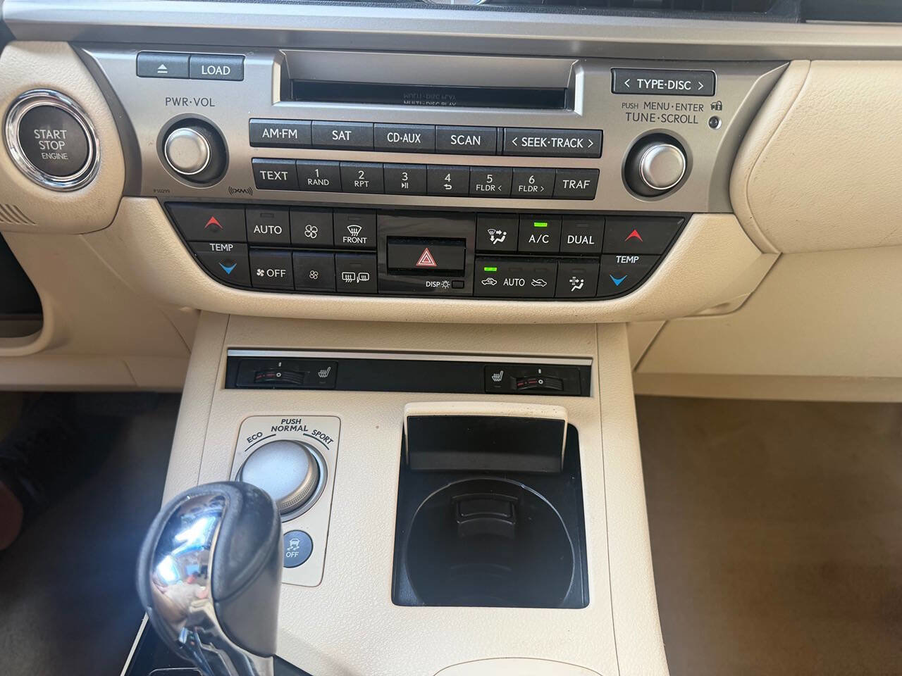 Used 2013 Lexus ES 350 FWD image 32