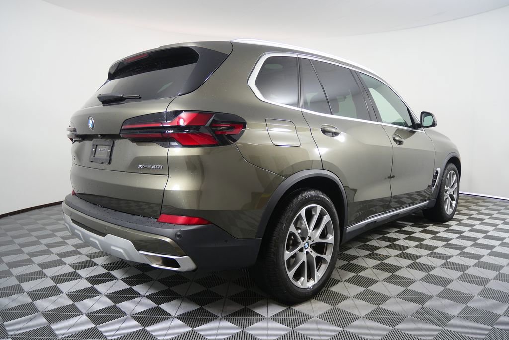 Used 2026 BMW X5 xDrive40i image 3