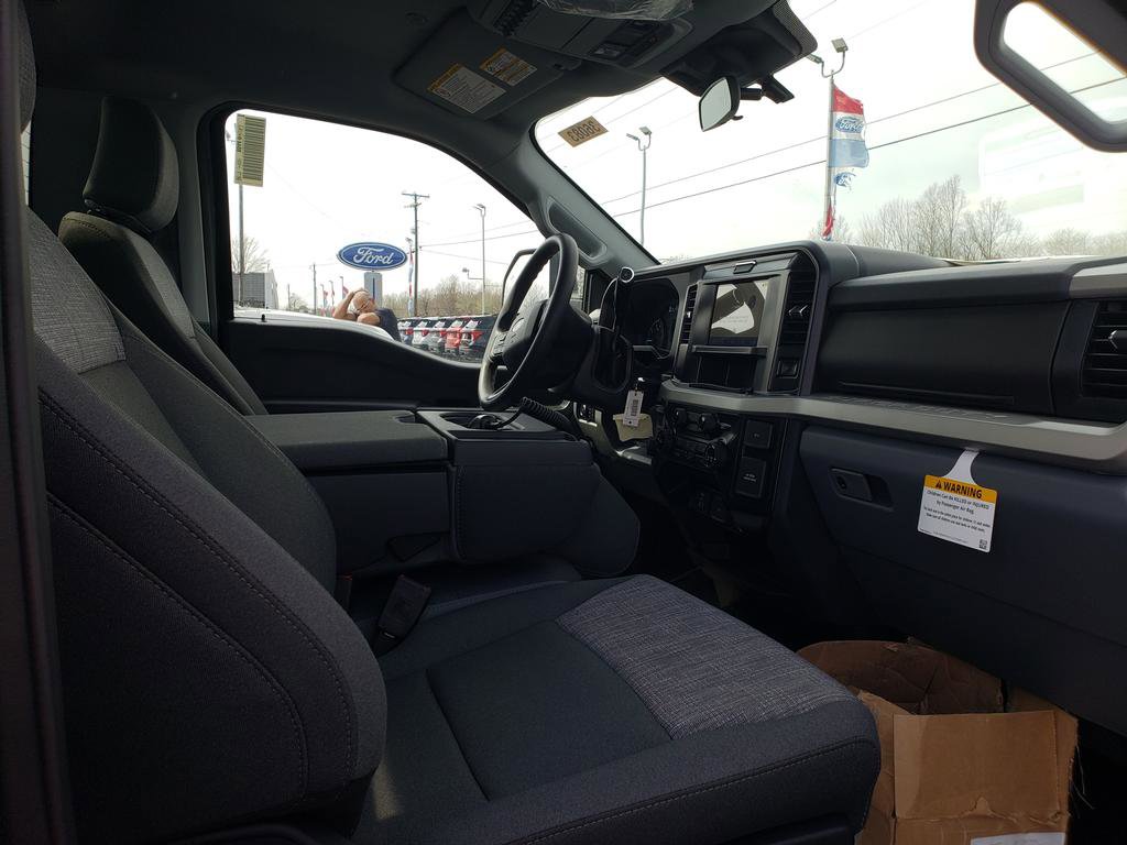 New 2026 Ford F350 XLT w/ 360-Degree Camera Package AWD/4WD image 8