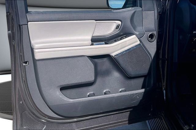 Used 2025 Ford Expedition Max Active image 20