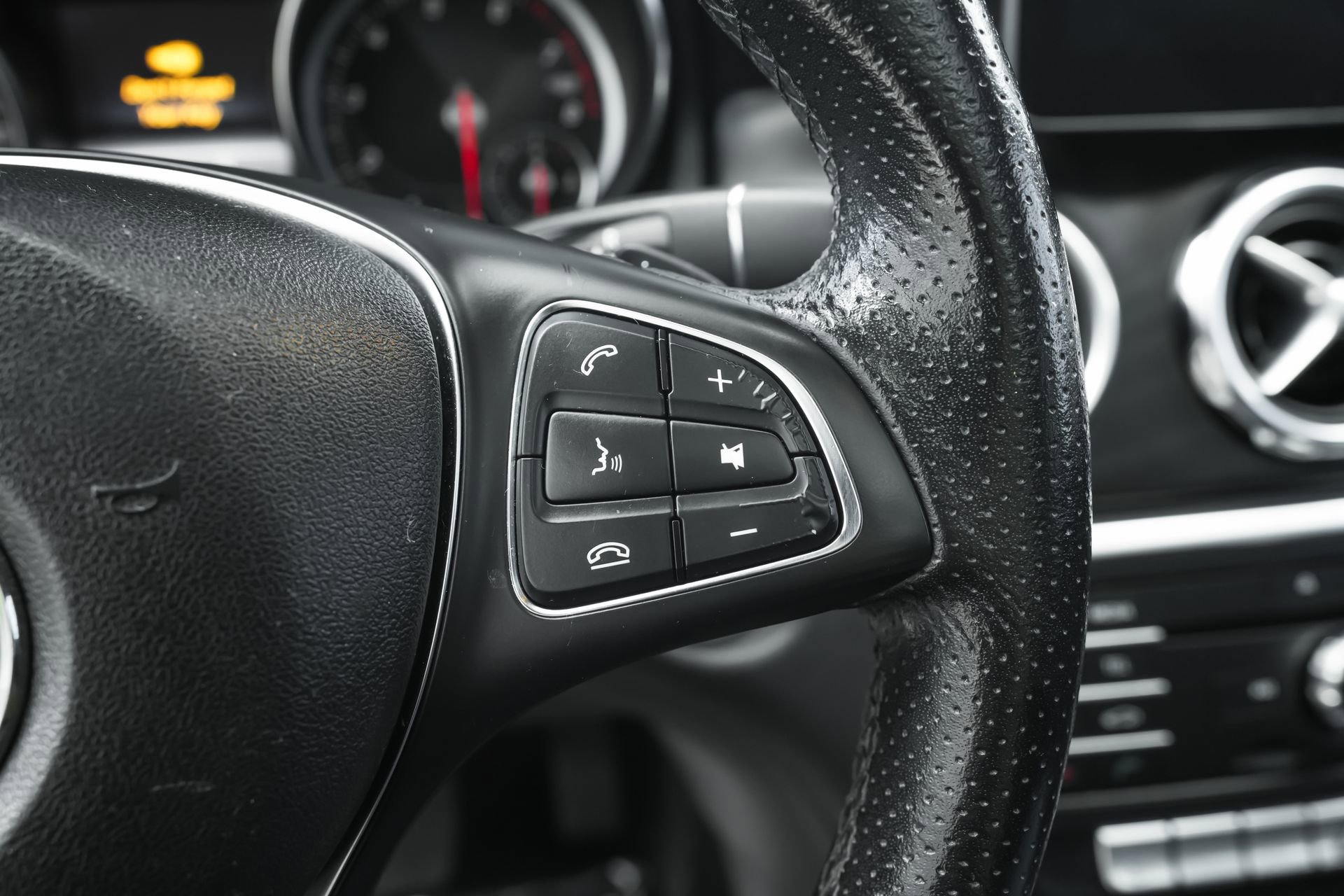 Used 2019 Mercedes-Benz GLA 250 image 16